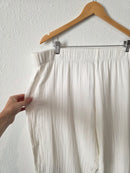 NEW White Gauze Pants (1X)