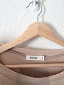 Mod Ref Puff Sleeve Top (M)