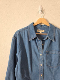 Madewell Denim Pleated Button Up (M)