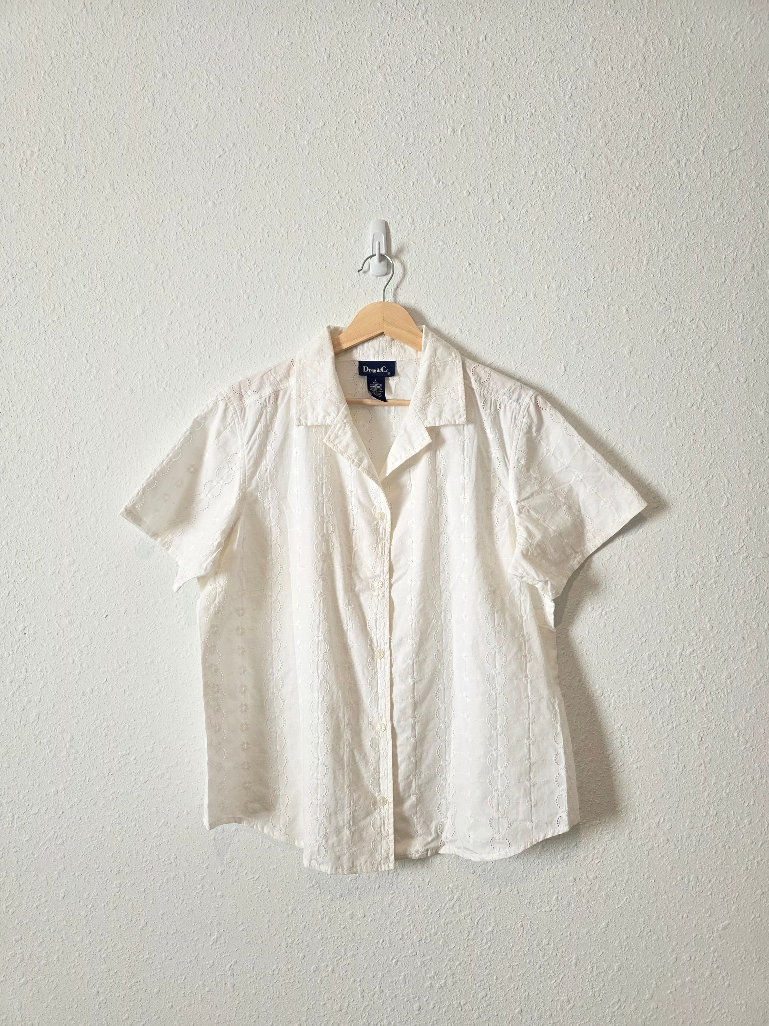 Vintage Floral Embroidered Button Up (L)