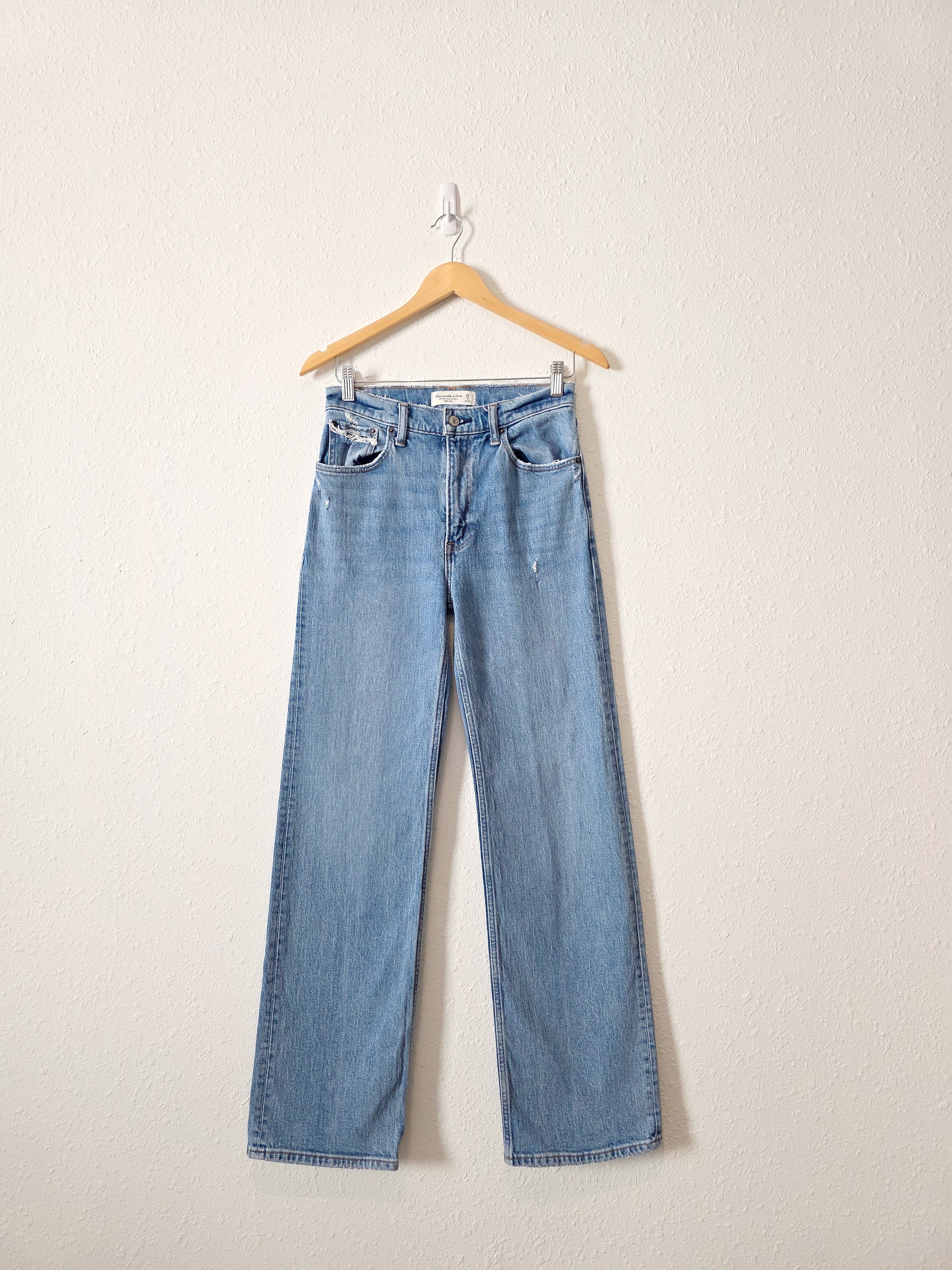 Abercrombie 90s Relaxed Jeans (26/2)