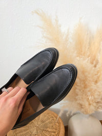 Everlane Black Modern Loafer (10)