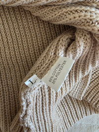 Neutral Knit Vest (L)