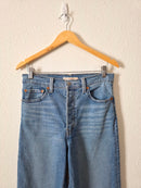 Levi's Ribcage Straight Jeans (28)