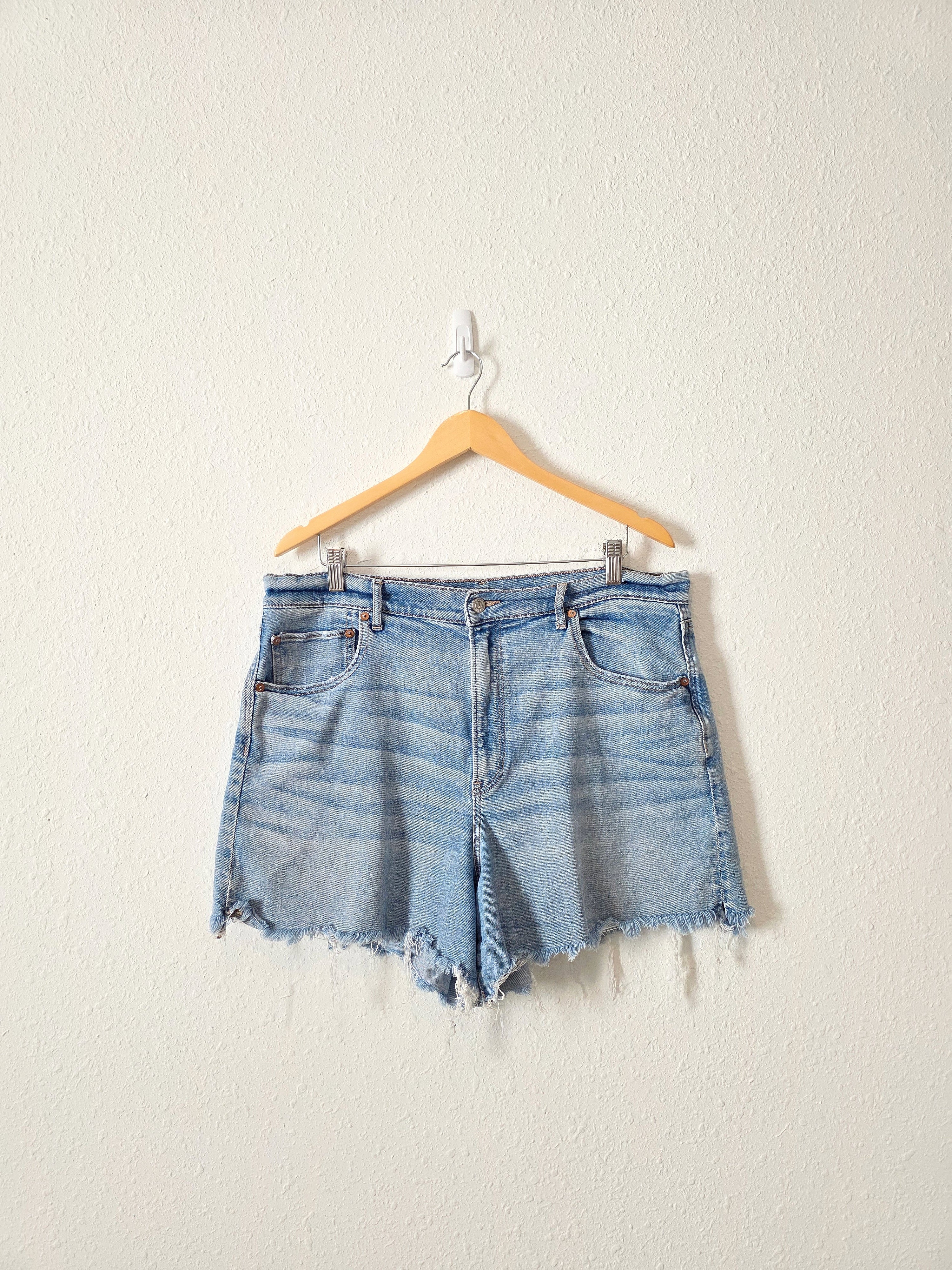 90s Boyfriend Denim Shorts (18)