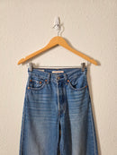 Levi's Ribcage Straight Jeans (24)