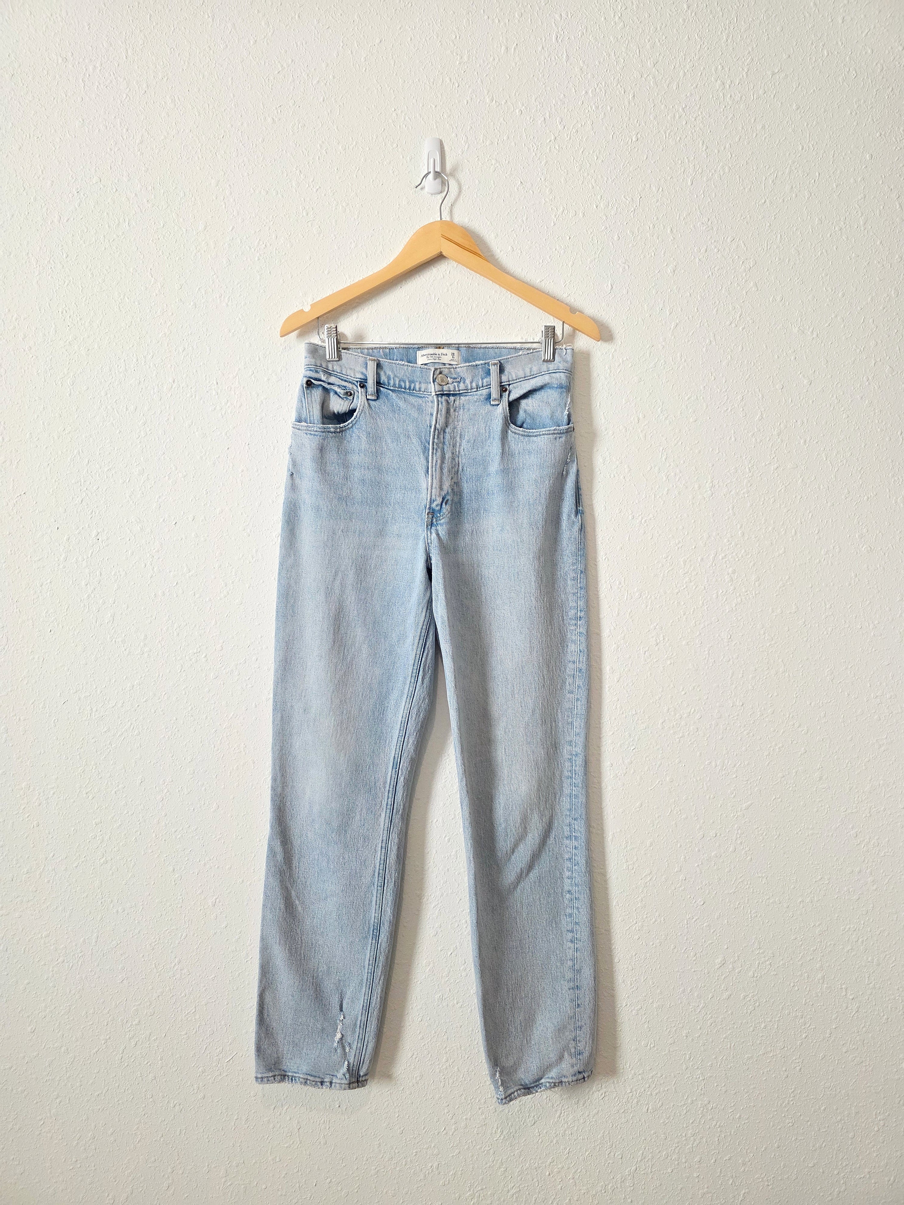 Abercrombie 90s Straight Jeans (28/6)