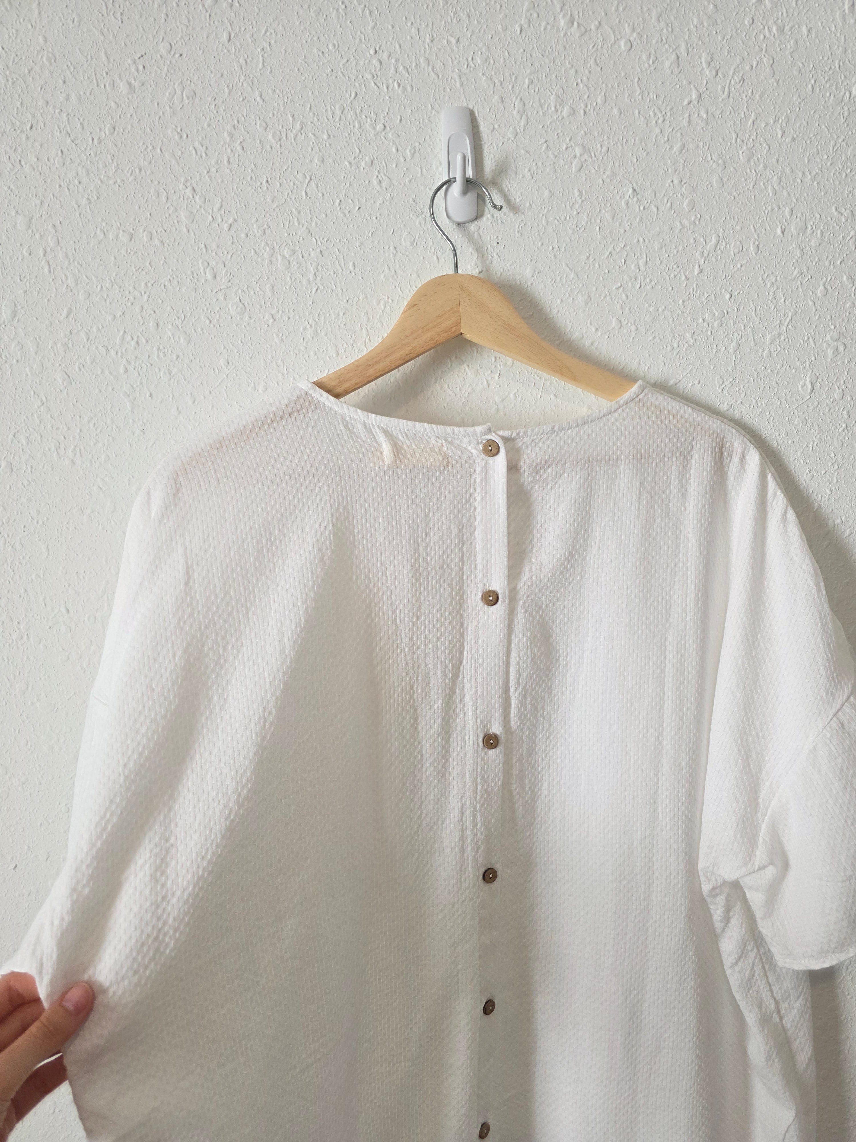 NEW Roolee Button Back Top (XXL)