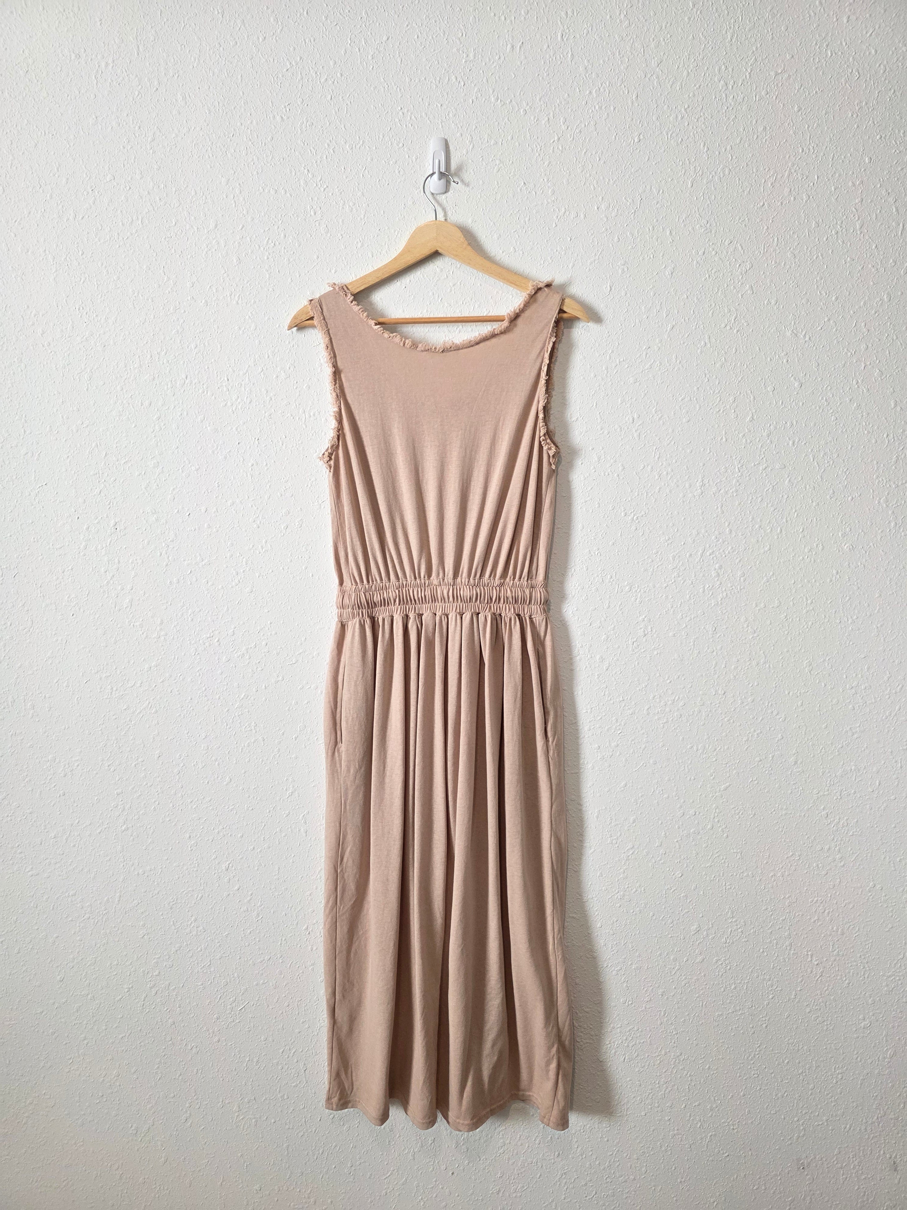 Easel Tie Waist Midi Dress (S)