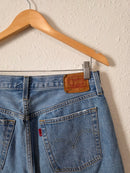 Levi's Mid Thigh Denim Shorts (28)