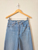 NEW Levi's Ribcage Straight Jeans (28)