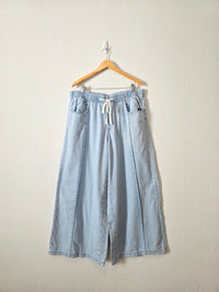NEW Wide Leg Easy Jeans (XL)