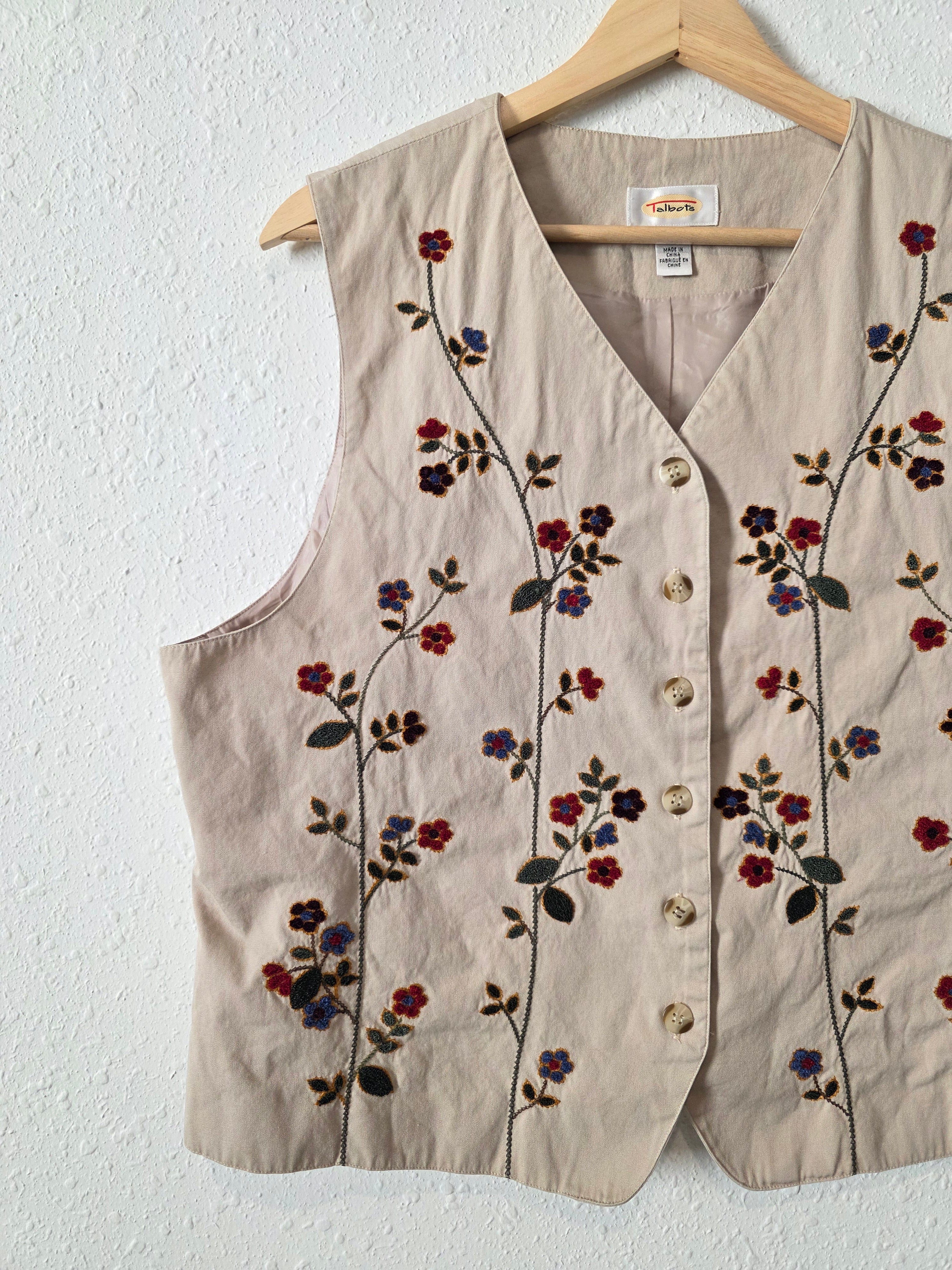 Vintage Floral Embroidered Vest (L)