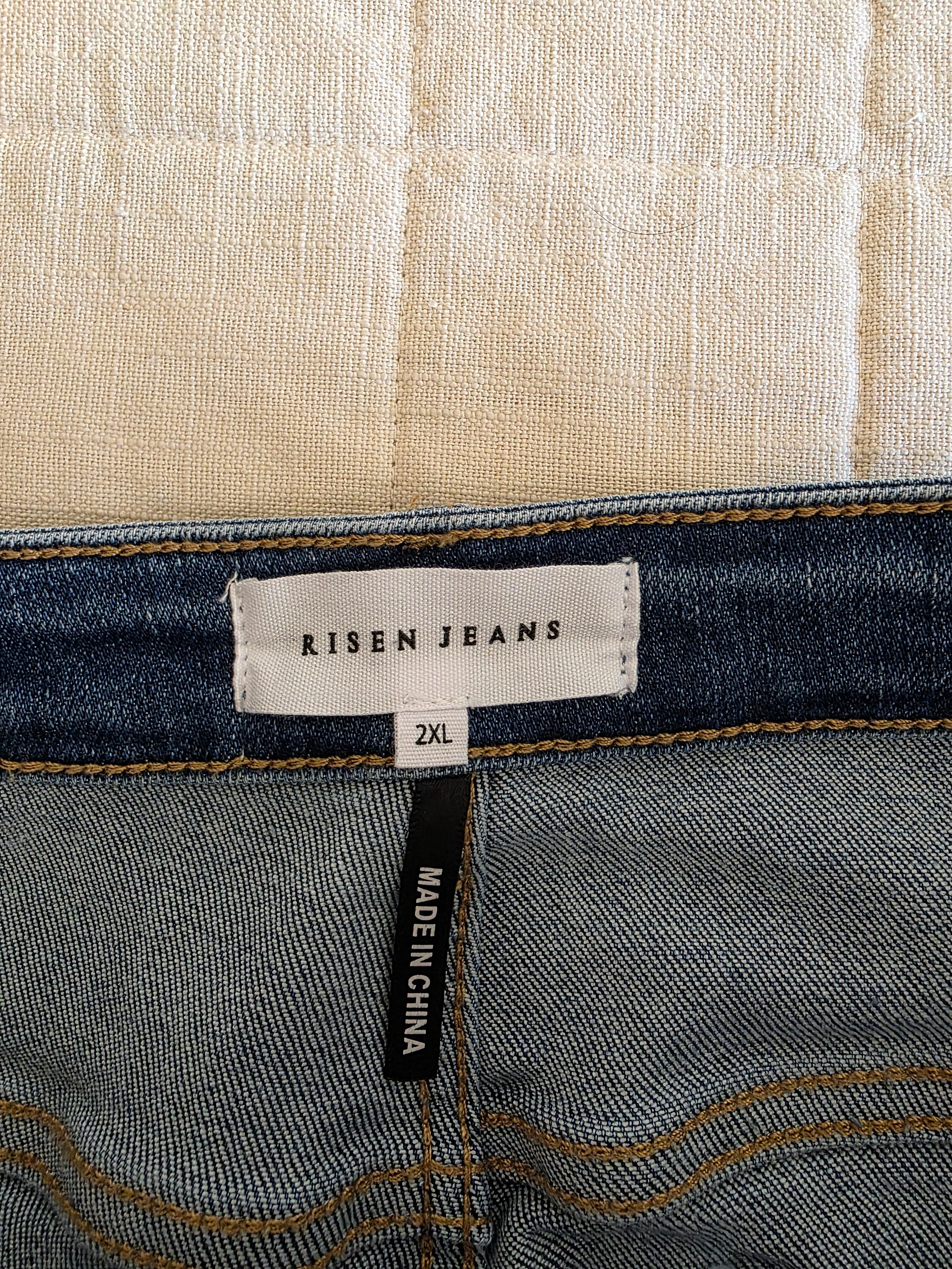 NEW Risen Wide Leg Jeans (2X)