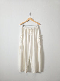 Neutral Barrel Wide Pants (S)