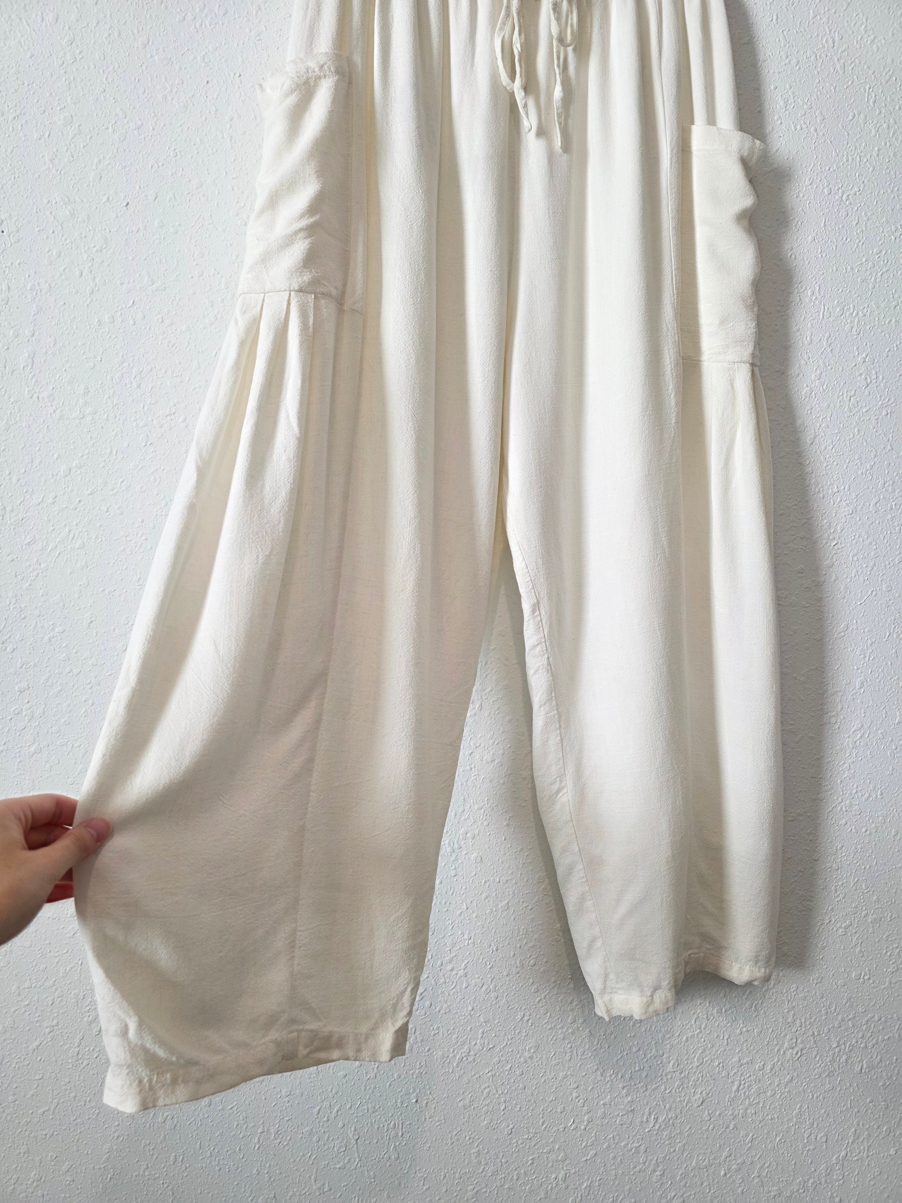 Neutral Barrel Wide Pants (S)