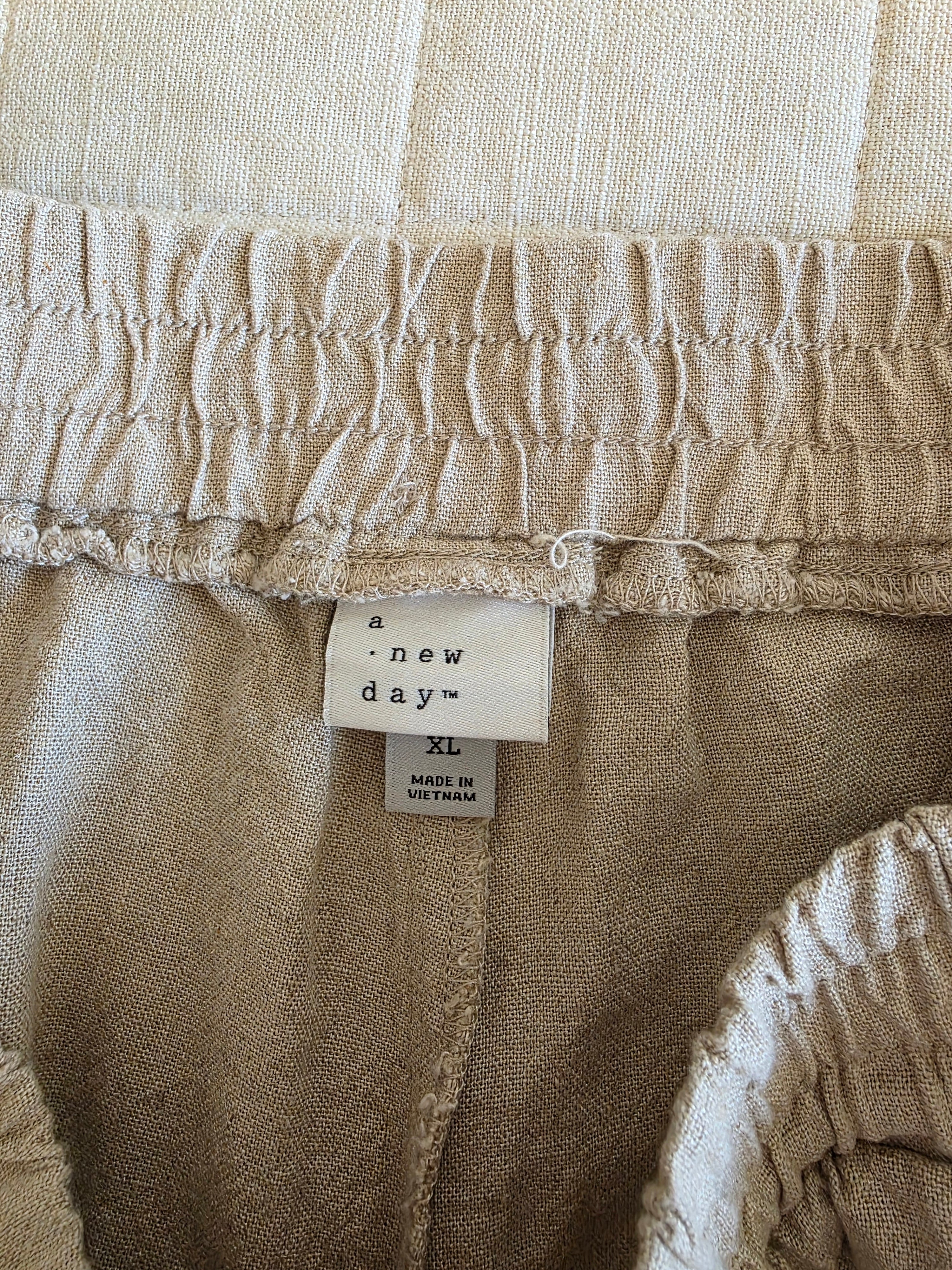 NEW Linen Wide Leg Pants (XL)