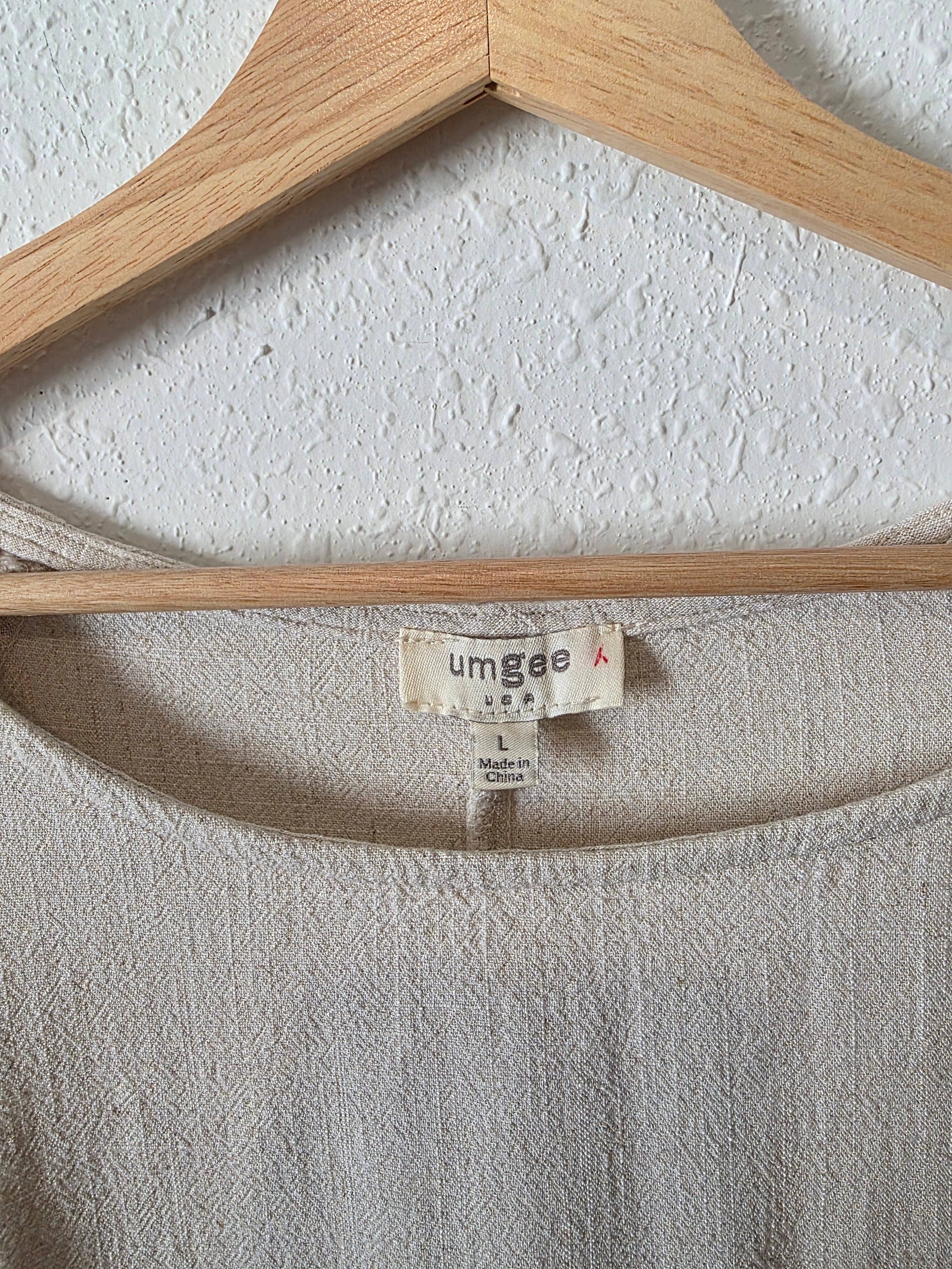 Umgee Oat Linen Cotton Top (L)