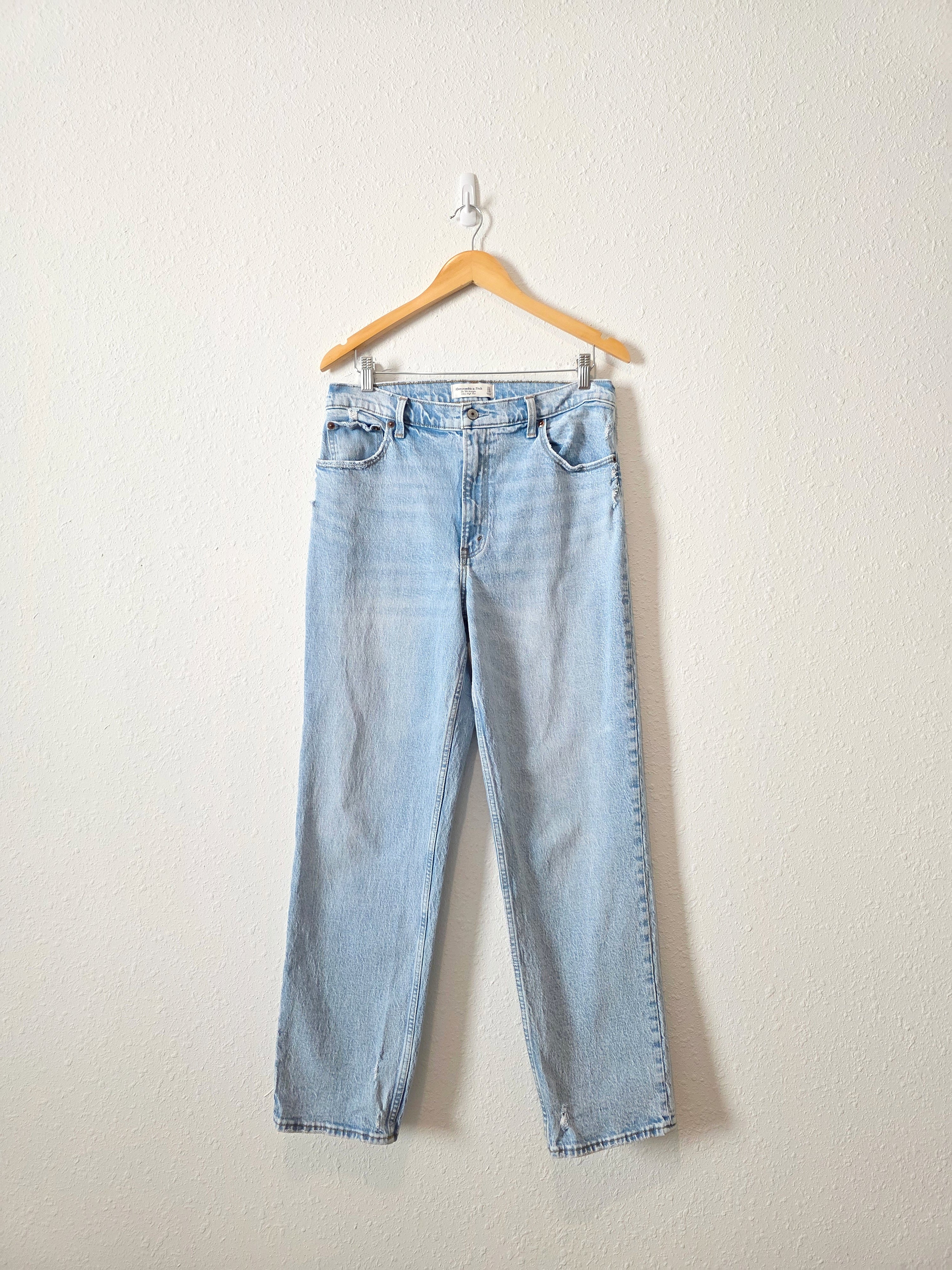 Abercrombie 90s Straight Jeans (12/31)