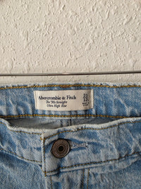 Abercrombie 90s Straight Jeans (12/31)