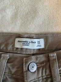 Abercrombie Brown Barrel Jeans (24s)