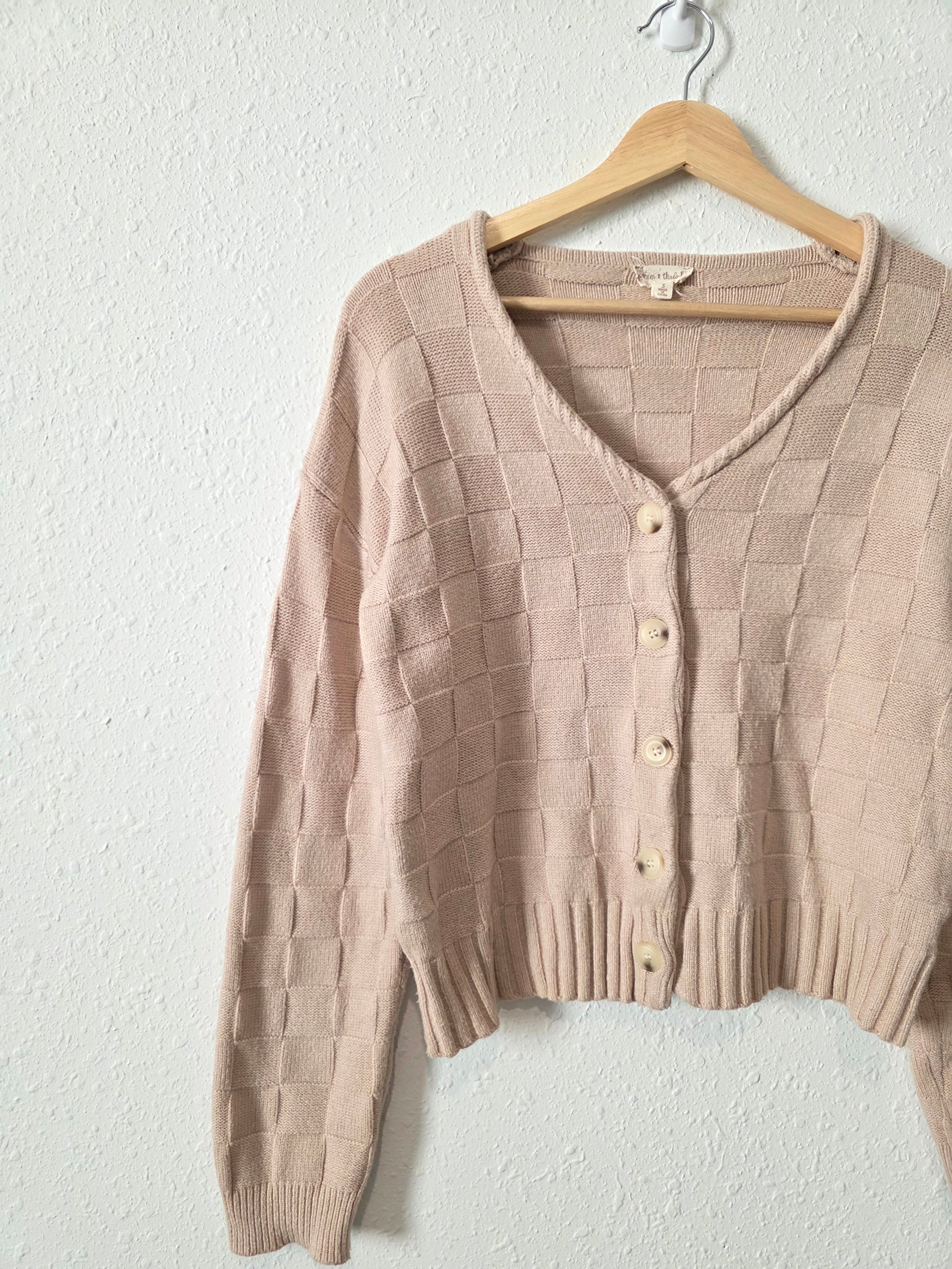 Hem & Thread Checkered Sweater (S)