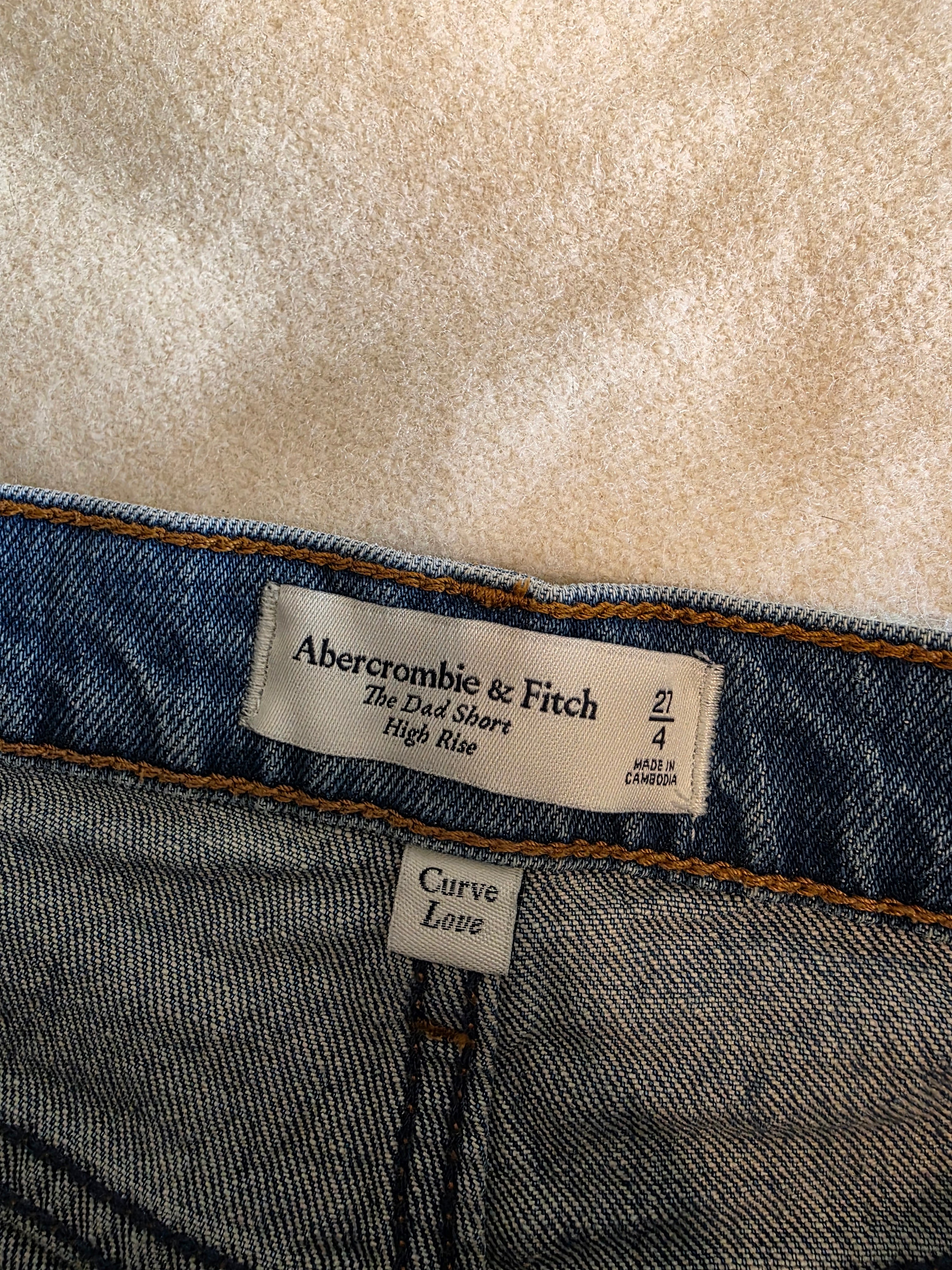 Abercrombie Denim Dad Short (27/4)