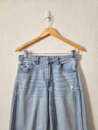 Light Wash Baggy Wide Leg Jeans (2s)
