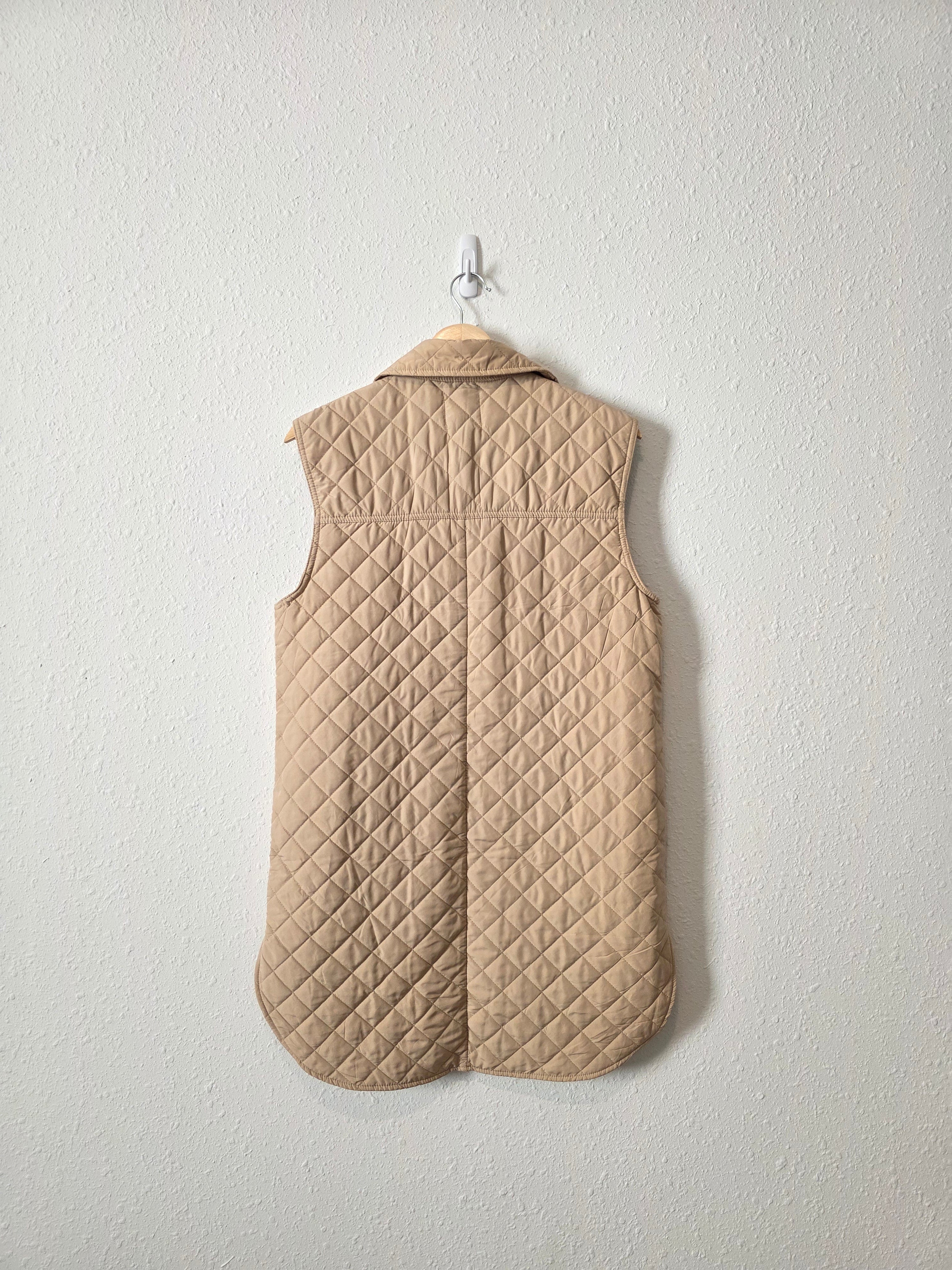 Neutral Button Up Quilted Vest (S)