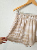 Abercrombie Neutral Gingham Shorts (M)