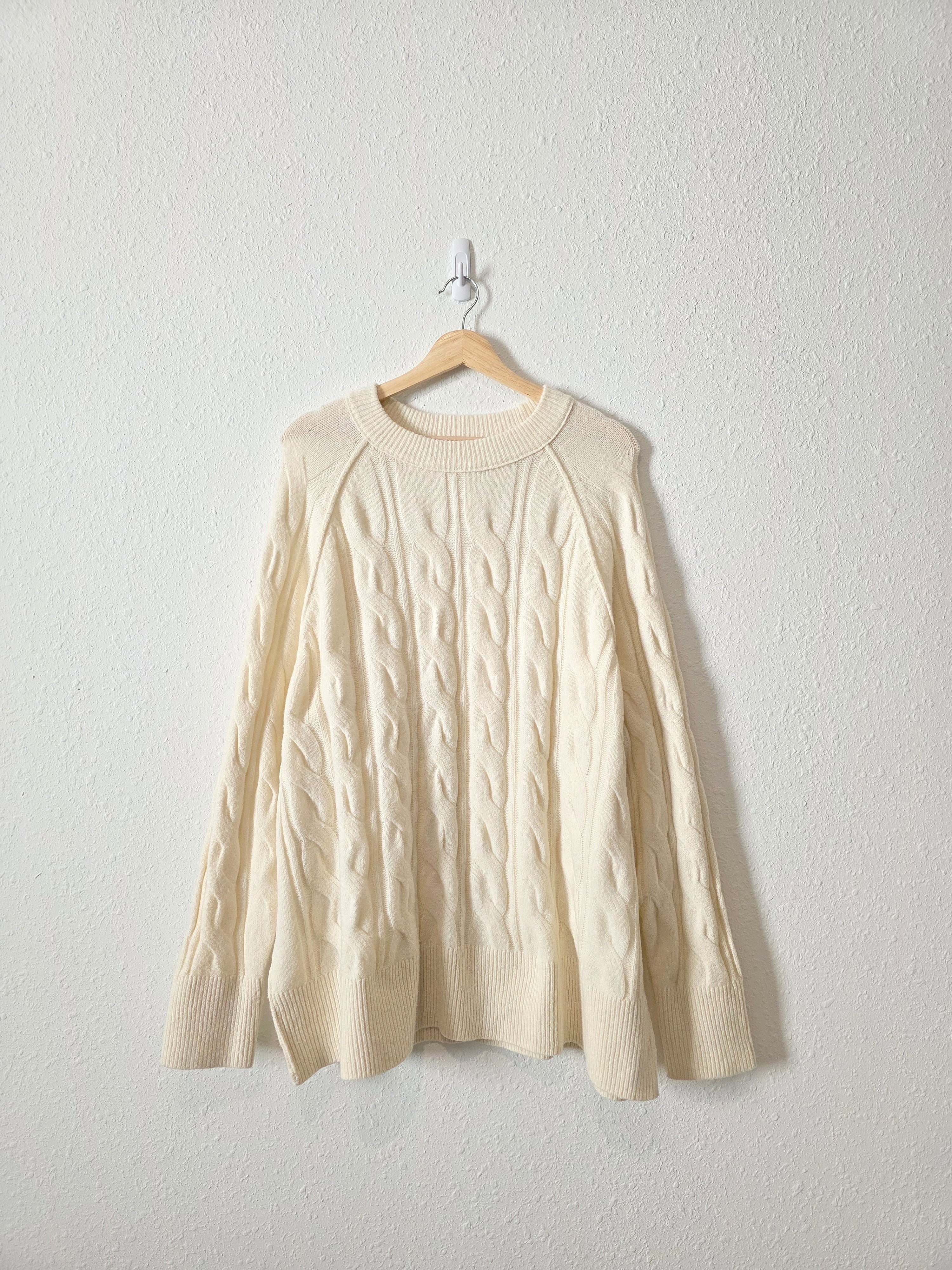 Aerie Cozy Cable Knit Sweater (L)