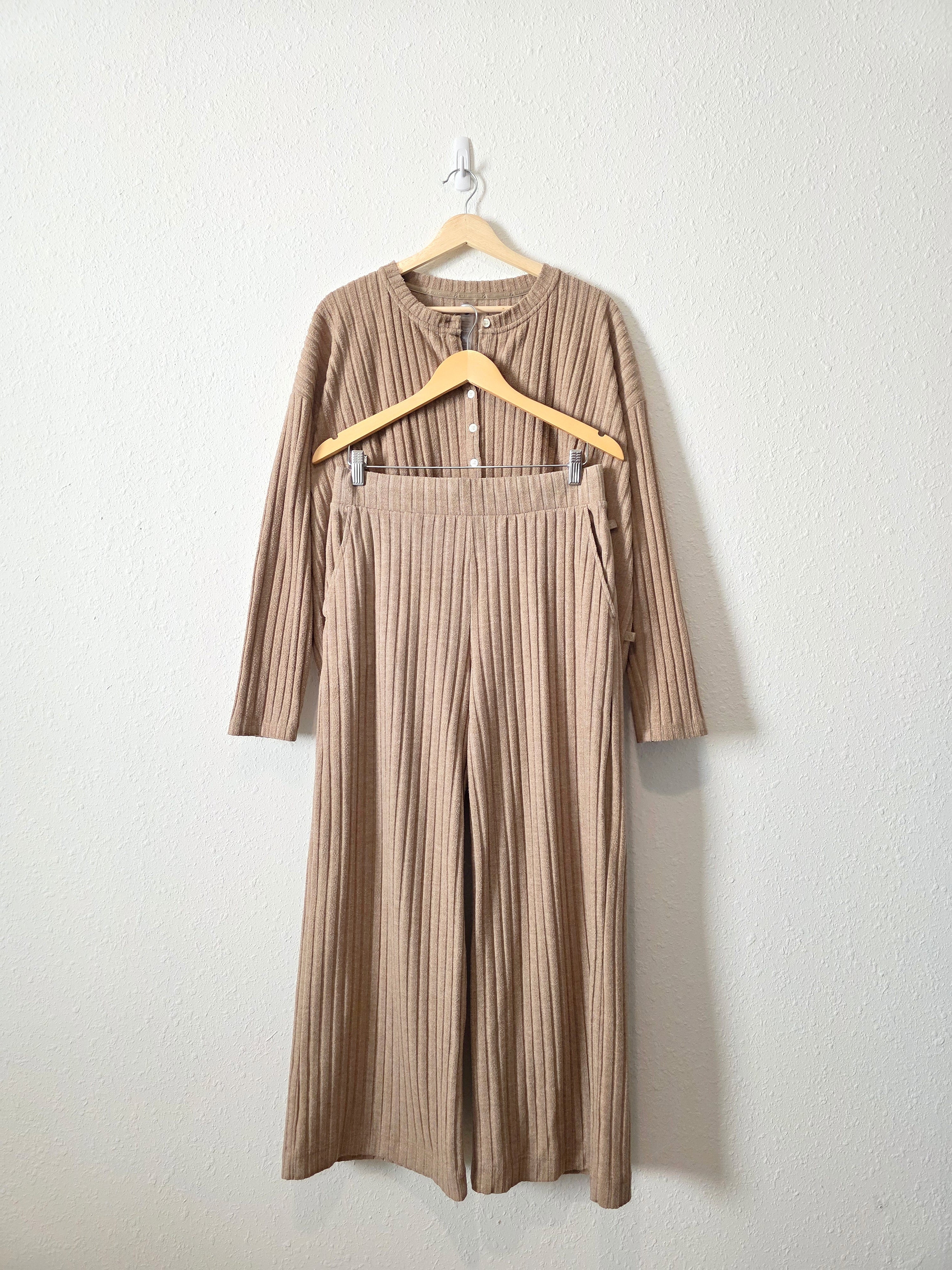Lou & Grey Ribbed Matching Set (M/L)