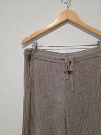 NEW Barefoot Dreams Ribbed Matching Set (L)