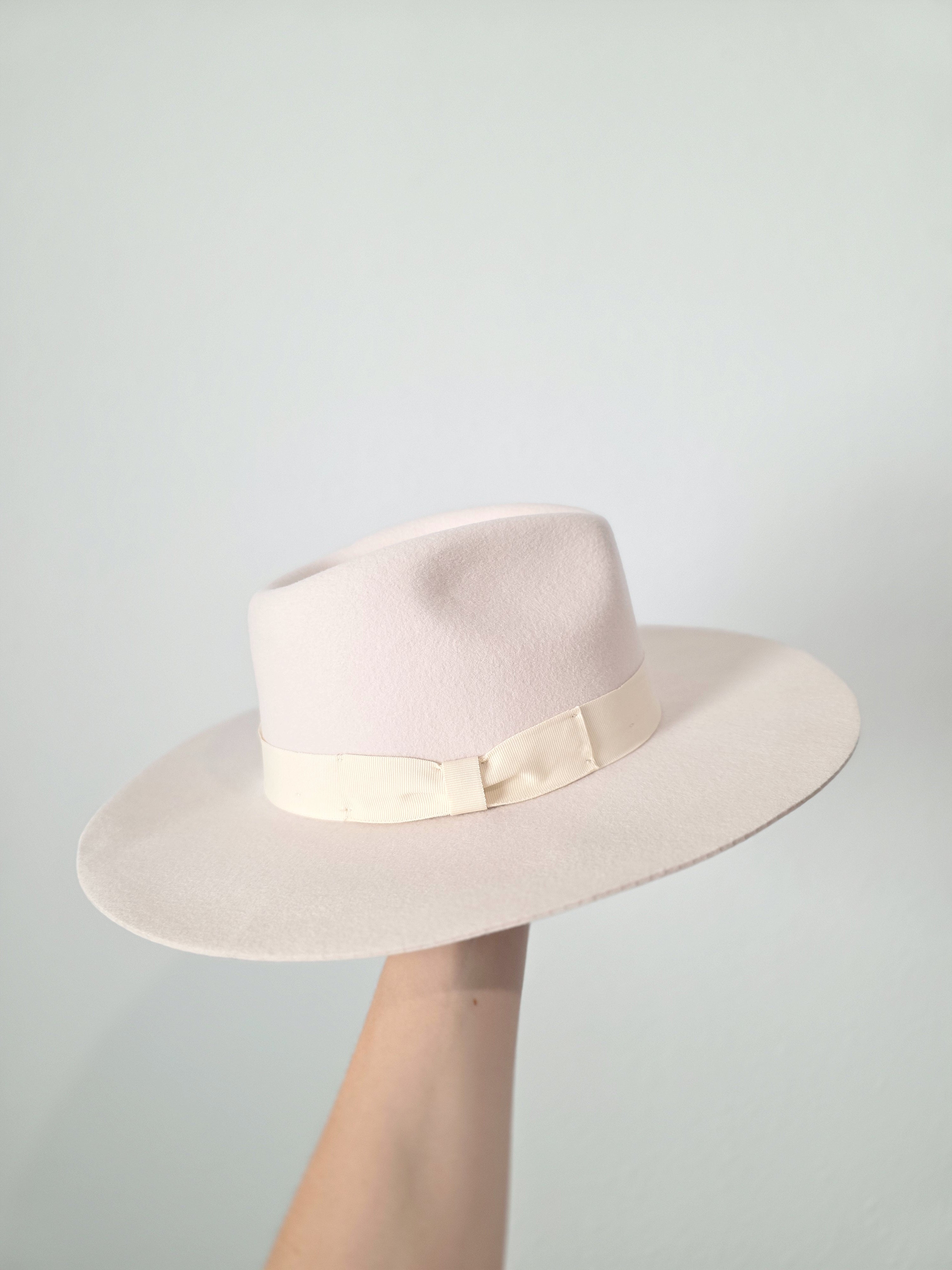 Cream Wool Rancher Hat (OS)