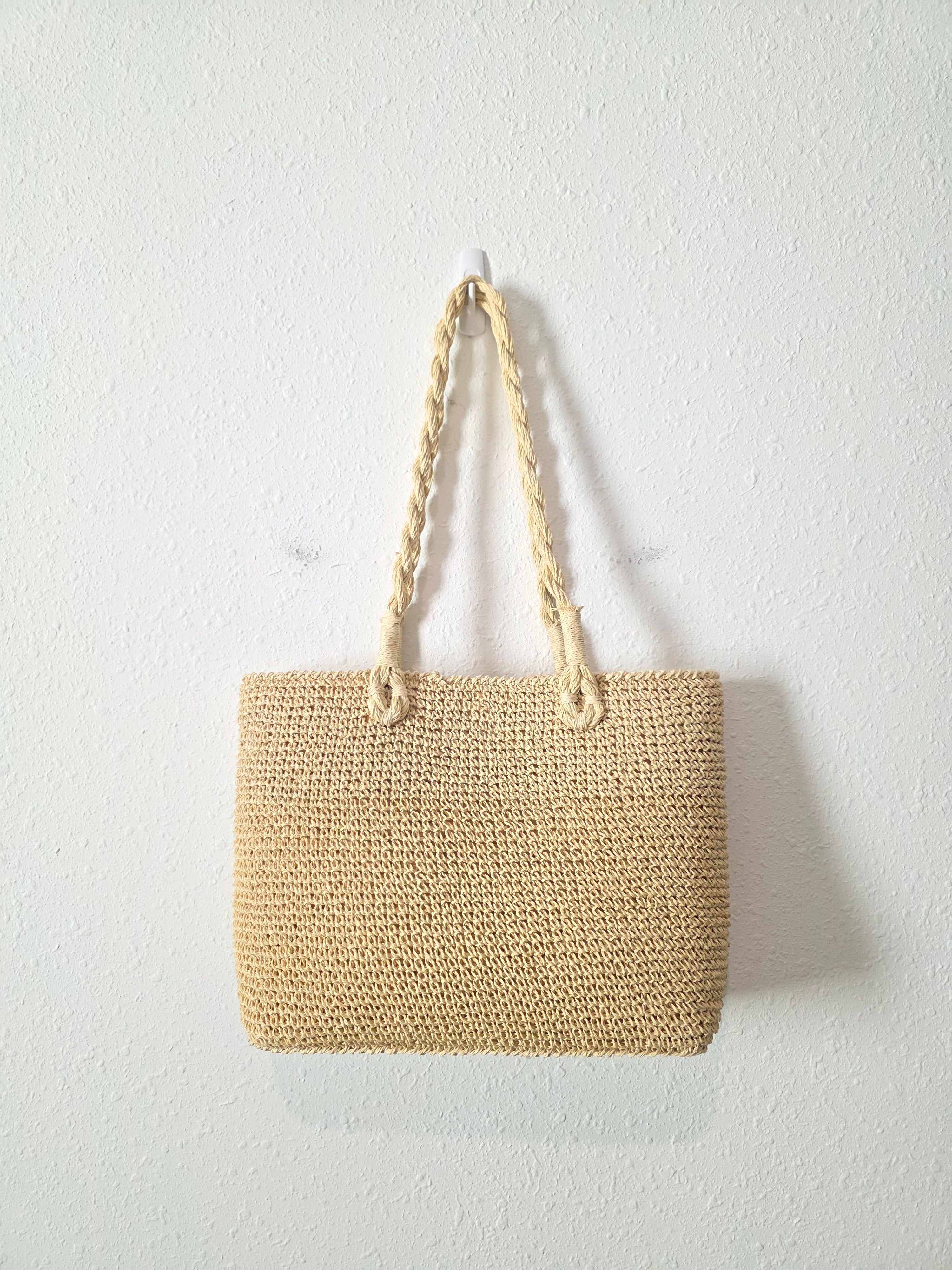 Medium Straw Tote Bag