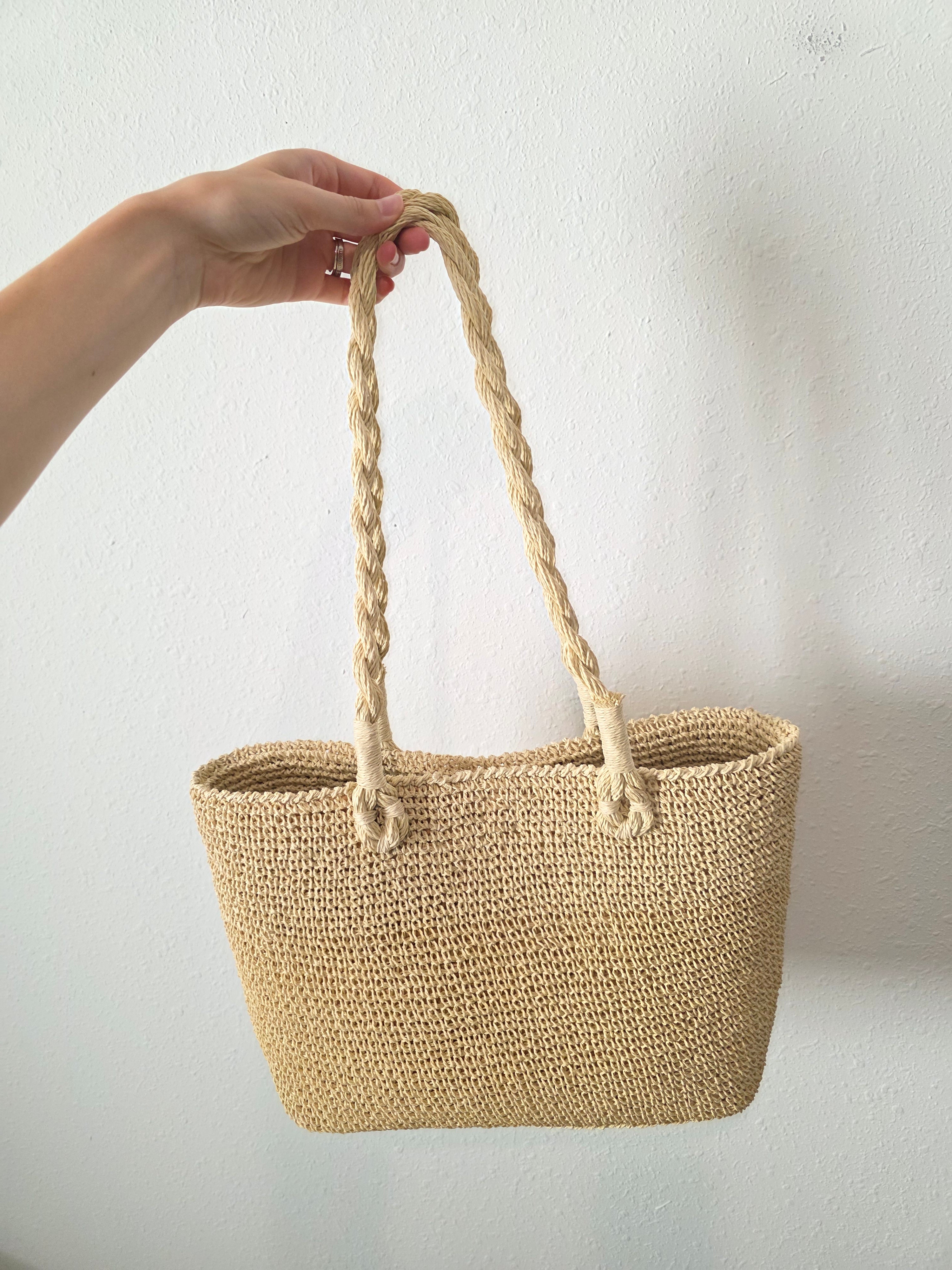 Medium Straw Tote Bag