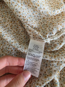 Dainty Floral Button Up Blouse (MT)