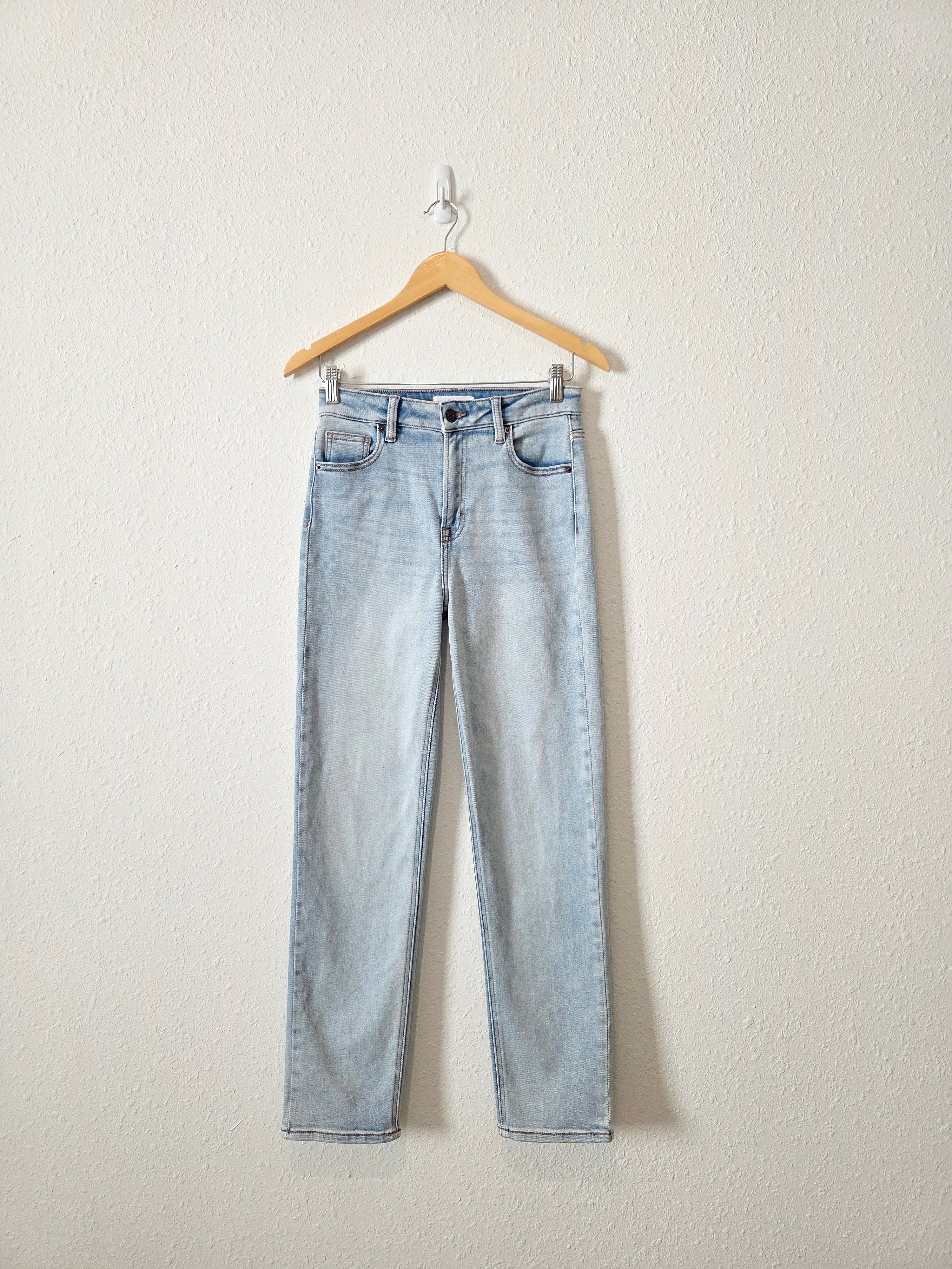 Carly Jean Light Wash Slim Straight Jeans (3)