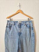 Abercrombie Light Wash Straight Jeans (32)