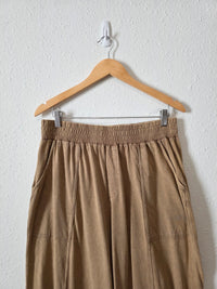 Neutral Relaxed Tapered Pants (L)