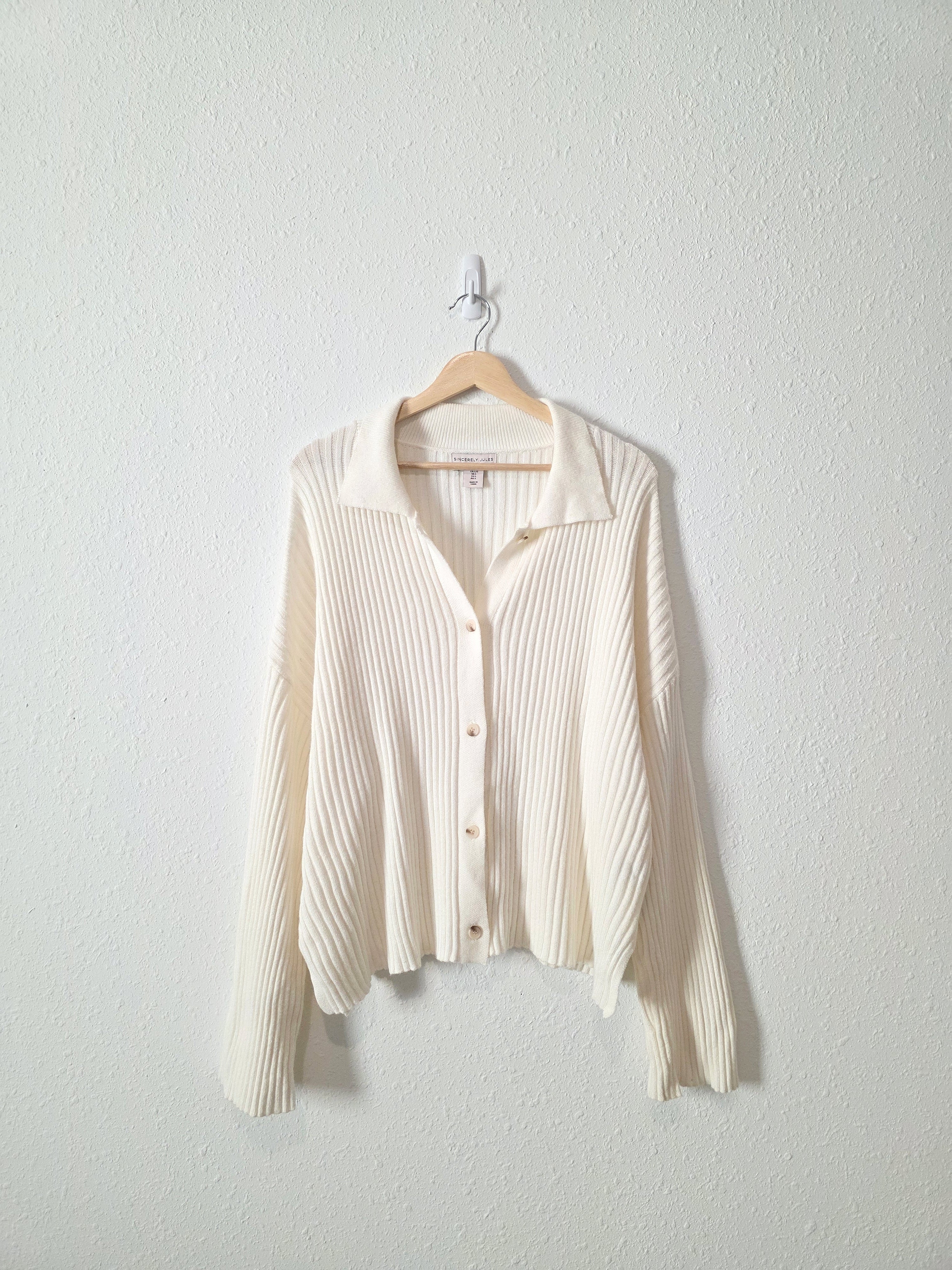 Ribbed Knit Button Up Sweater (L)