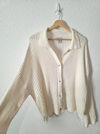 Ribbed Knit Button Up Sweater (L)