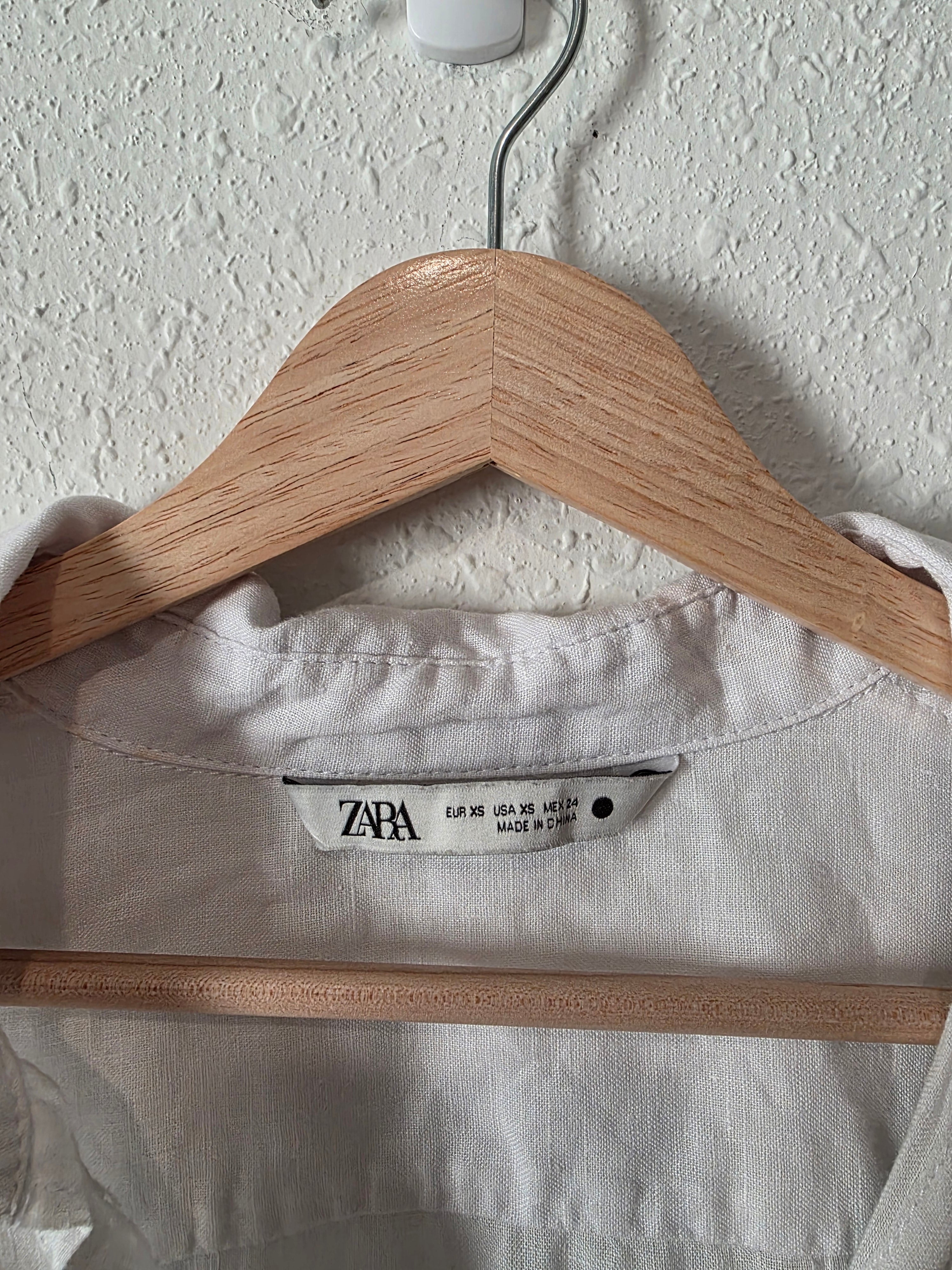 Zara Oversized Linen Button Up (XS)