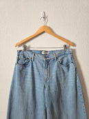 Abercrombie Light Wash Loose Jeans (28/6 long)