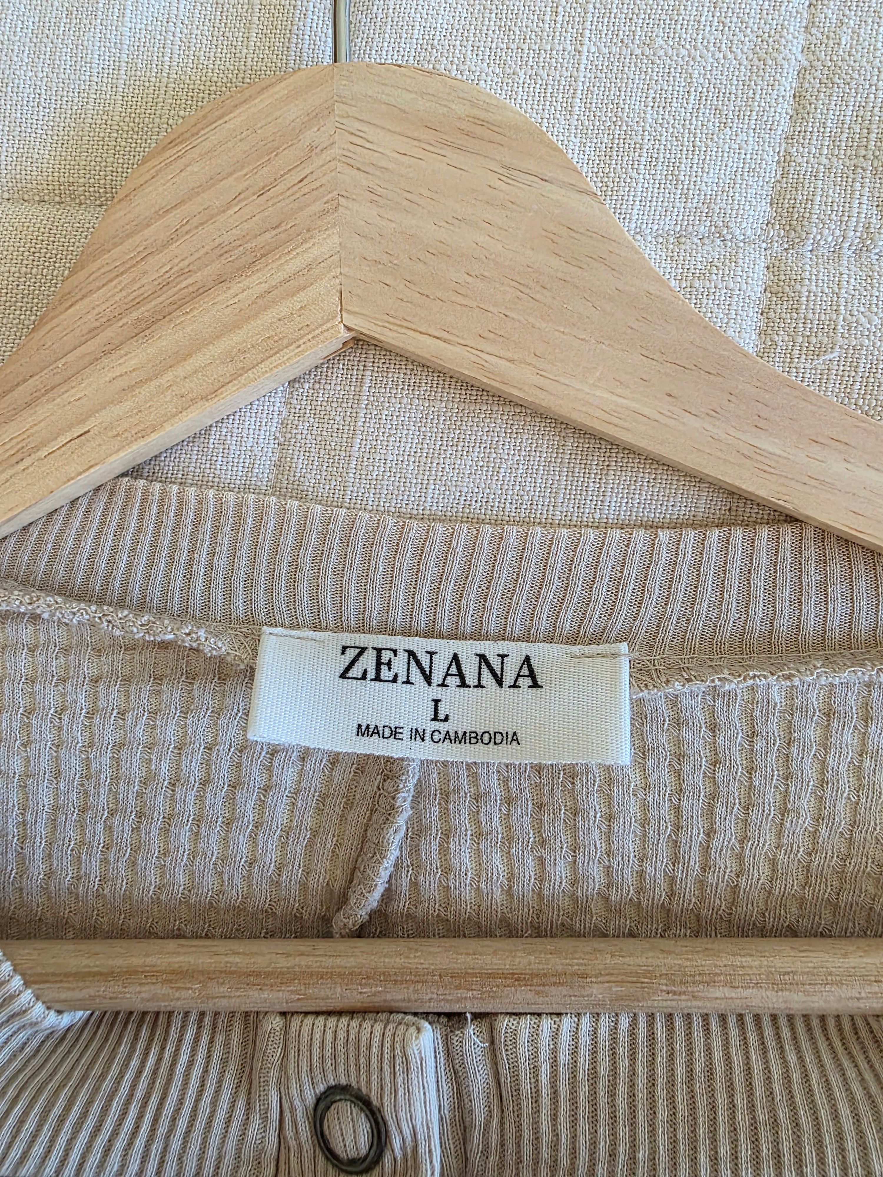 Zenana Waffle Henley Tee (L)