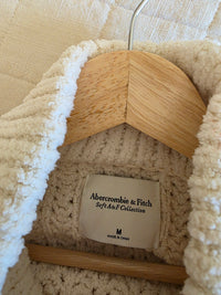 Abercrombie Chunky Turtleneck Sweater (M)
