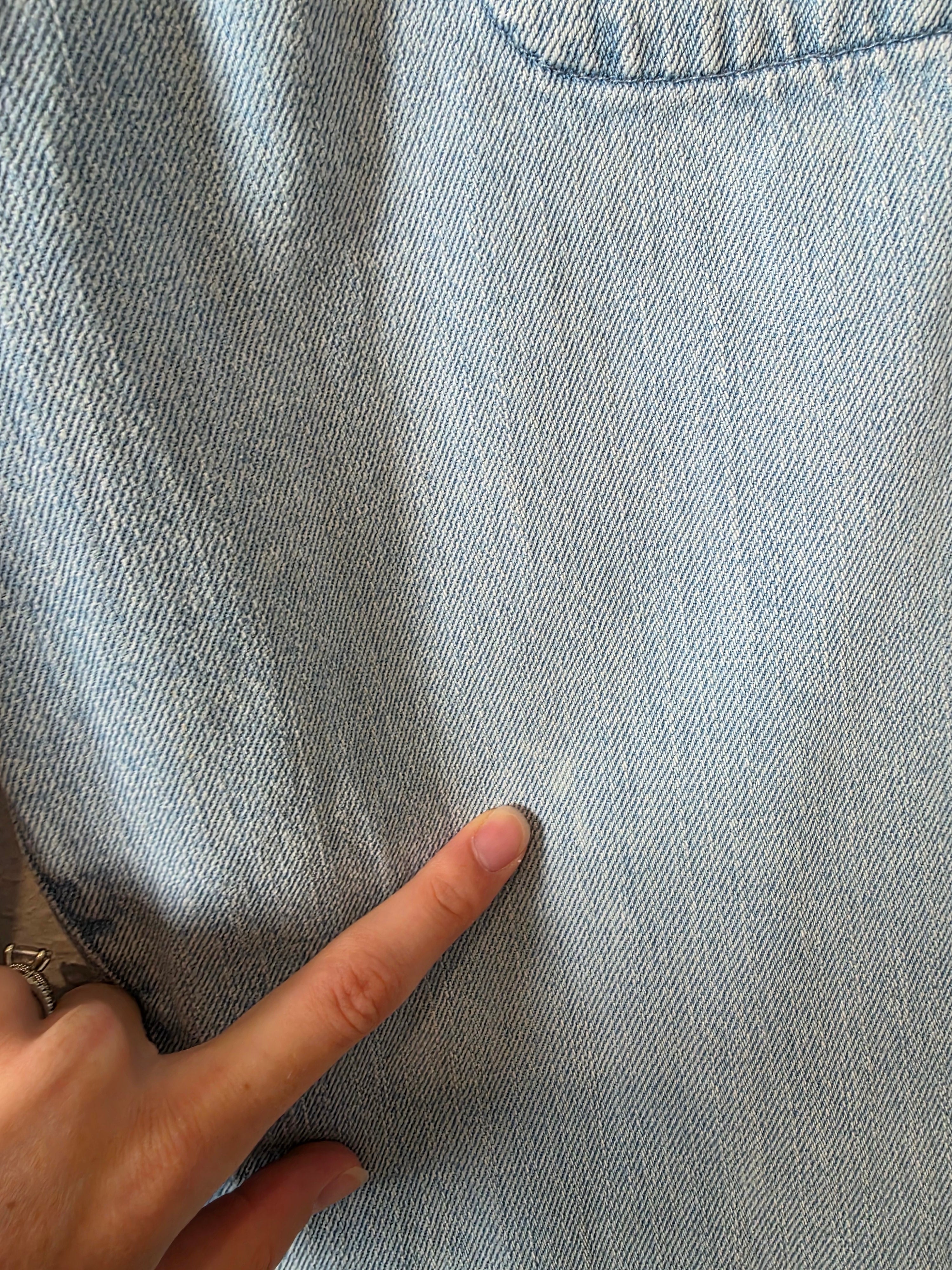 Gap Light Wash Easy Jeans (L)