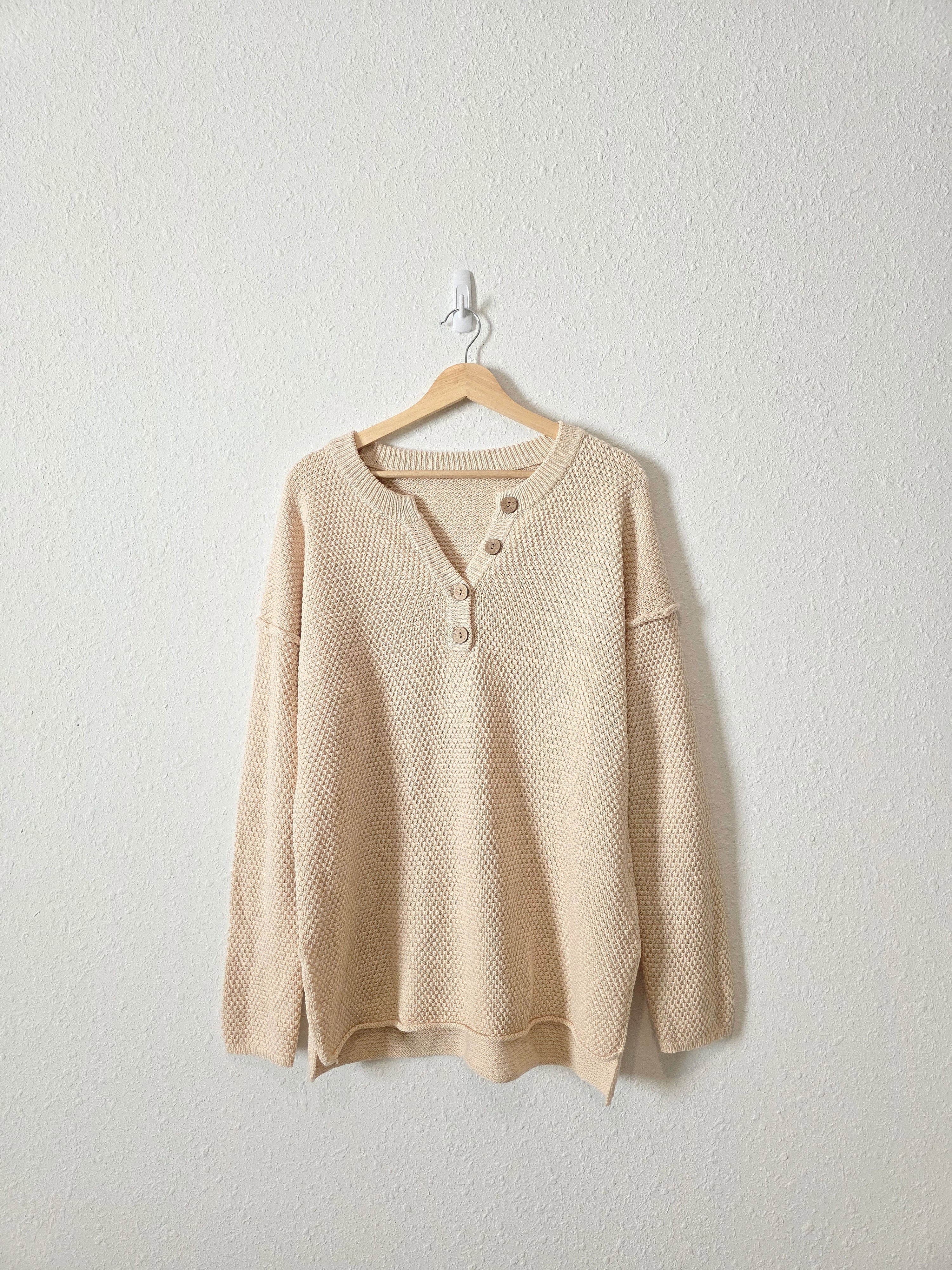 Cream Waffle Henley Sweater (L)
