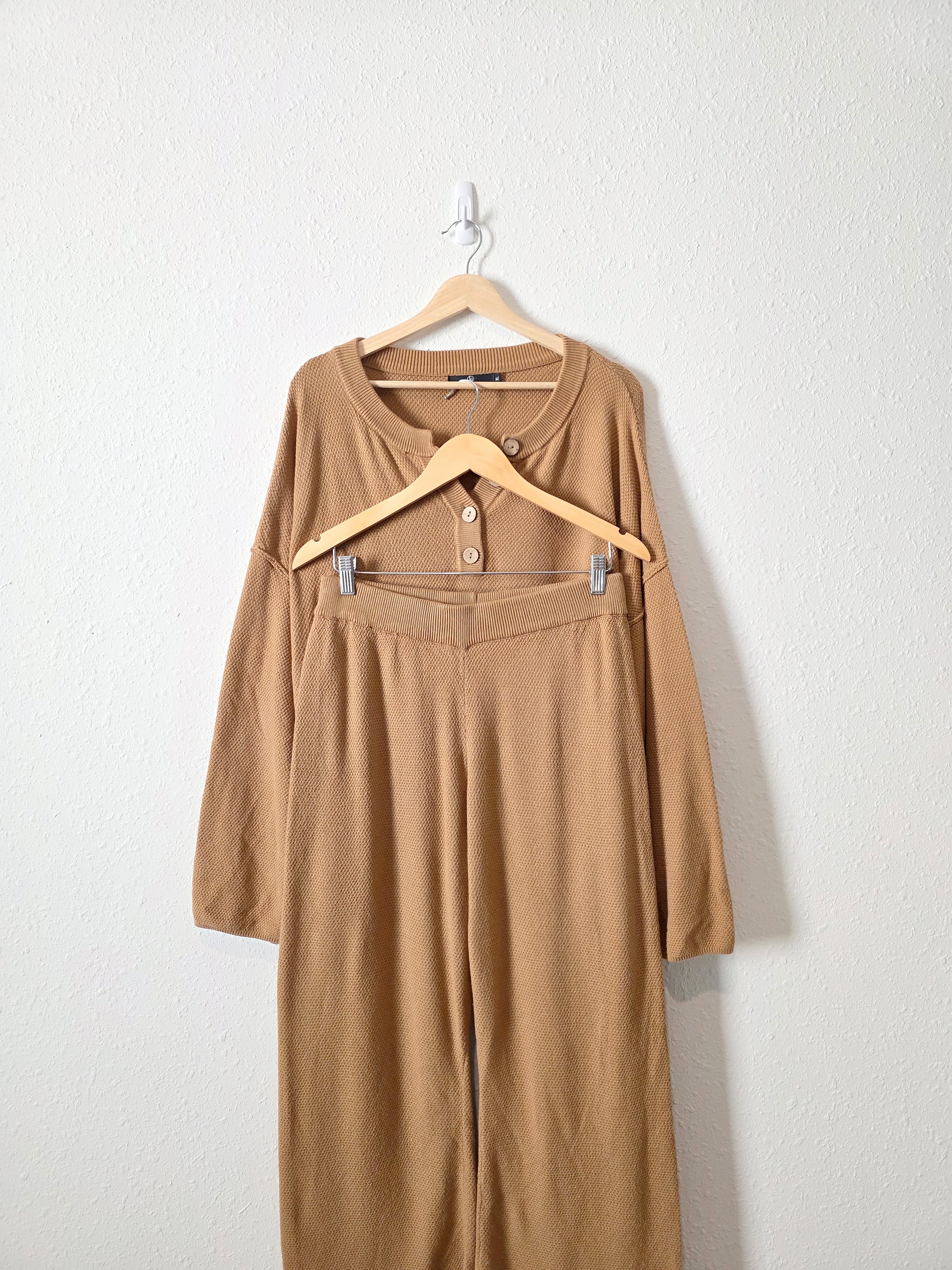 Textured Matching Set (XL)