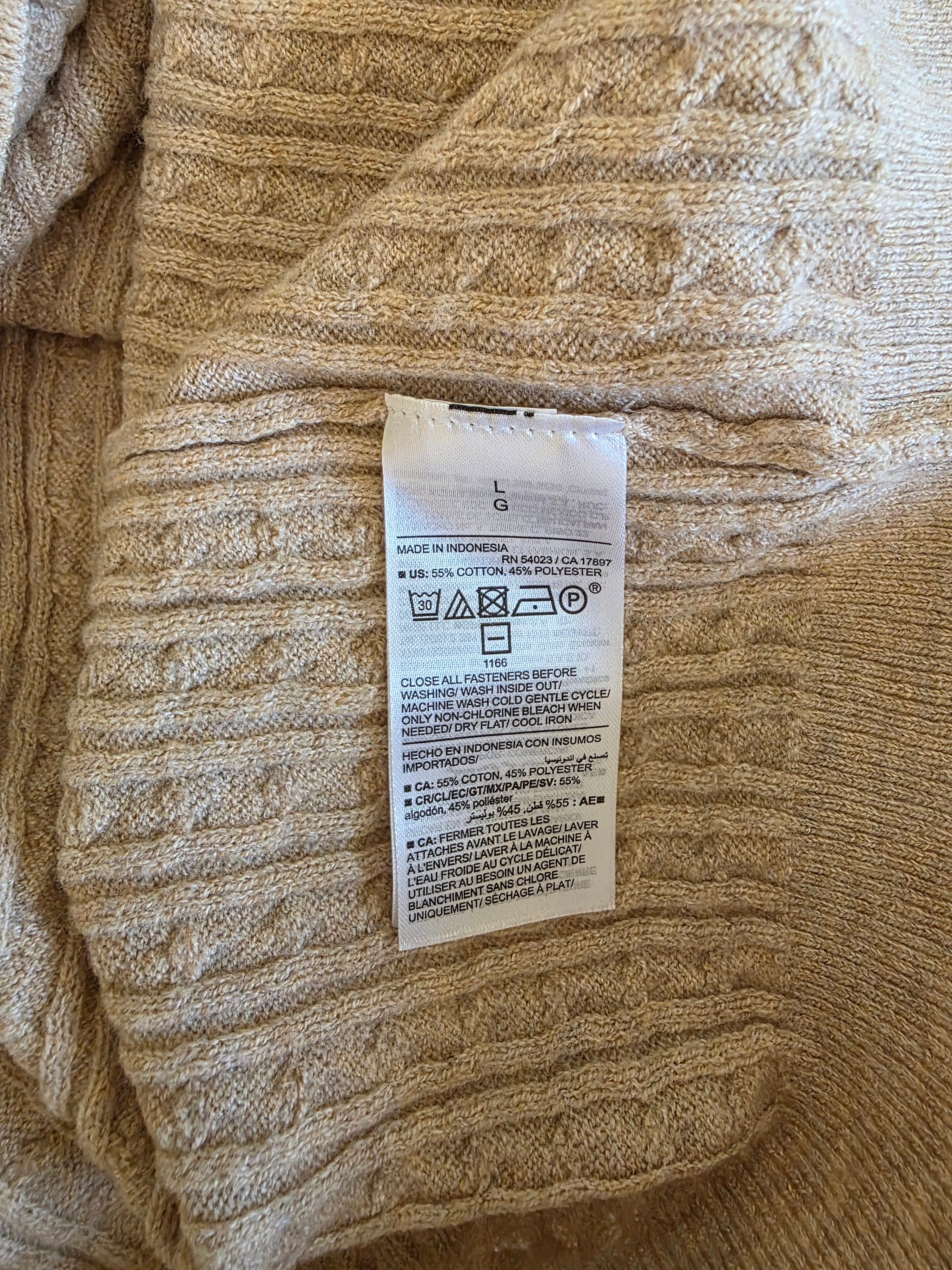 NEW Cable Knit Cardigan (L)